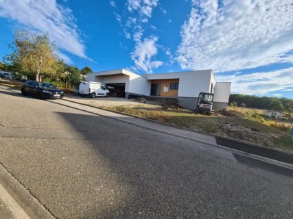 Maison connectée installation électrique domotique Essensys